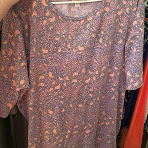 Lularoe Irma top